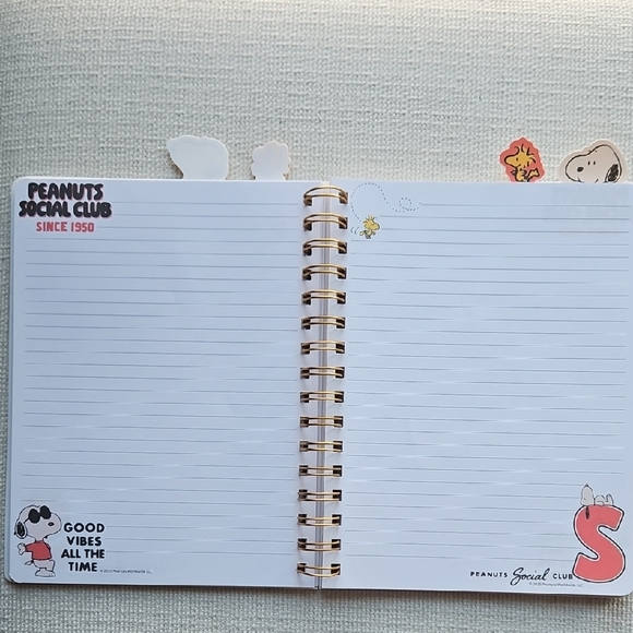 Peanuts Social Club Spiral Journal - Picture 5 of 14